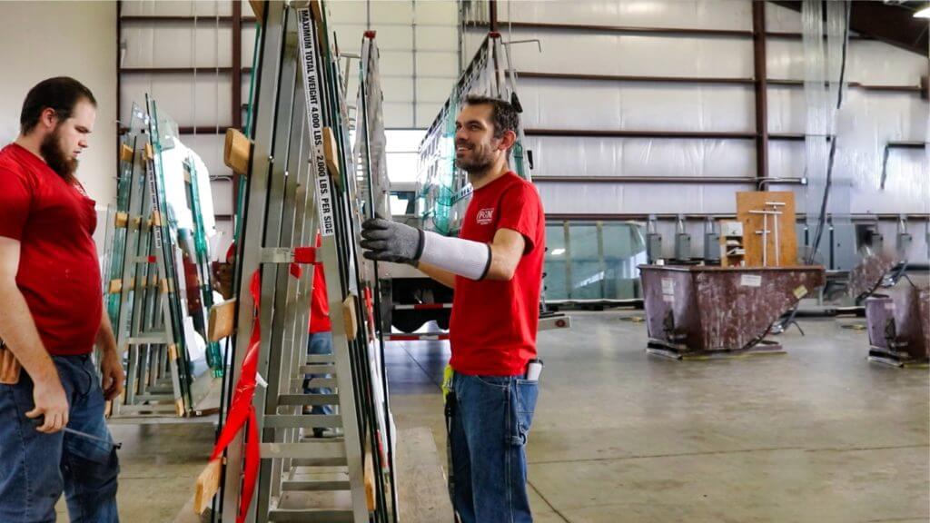 Installation Custom Glass and Mirrors Fashion Glass and Mirror