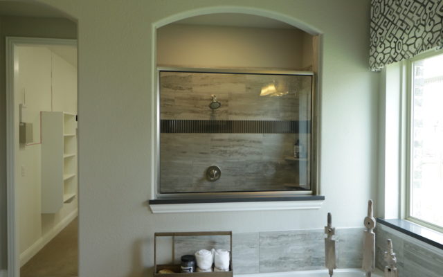 Neo-Angle Shower Enclosures