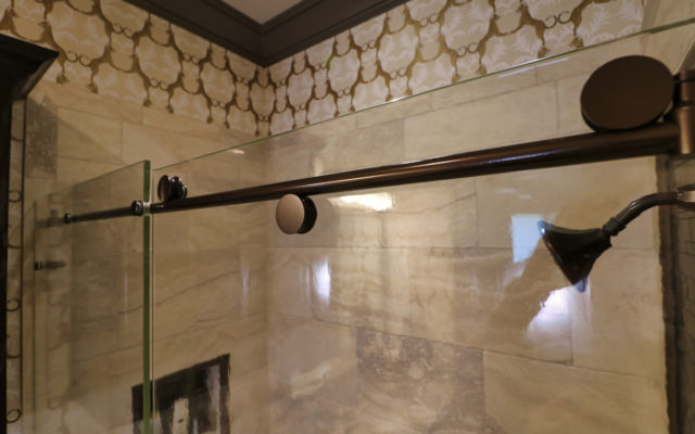 Fashion Glass and Mirror - Slider Fashion Glass and Mirror - Slider